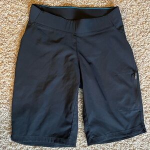 Columbia Women's Black Shorts